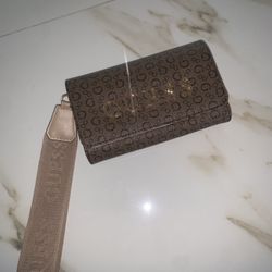 Guess Wallet 