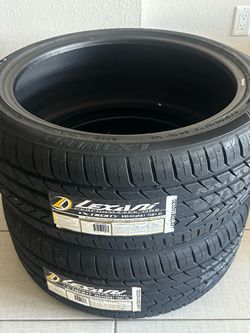 255/40ZR21 102Y XL