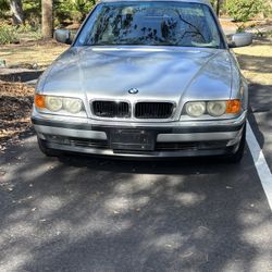 1999 BMW 740iL