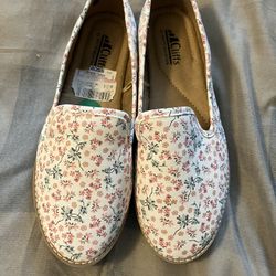 Women’s Flats Size 7.5