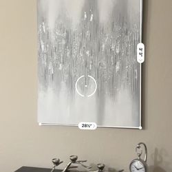 Silver 3d Accent Painting