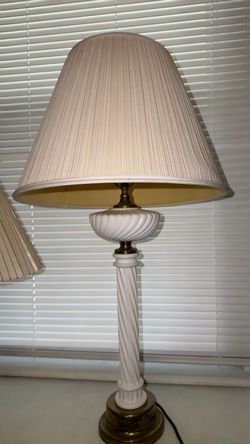 Vintage Milk Glass Swirl Table Lamp