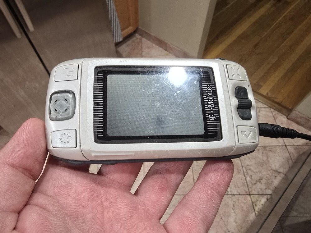 Tmobile Sidekick 2 Upgraded 1200mah Battery With Games, Vintage Rare, Screen Dim, Condition FAIR