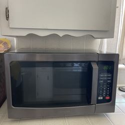 Toshiba Microwave 