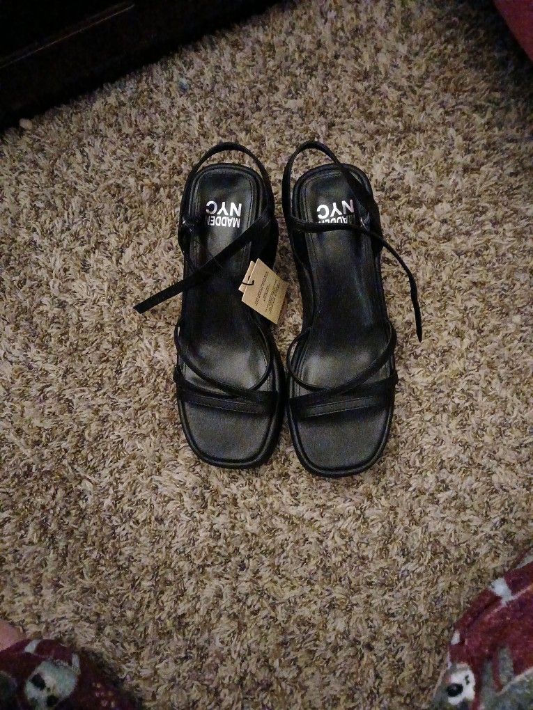 Black Steve Madden Heels 