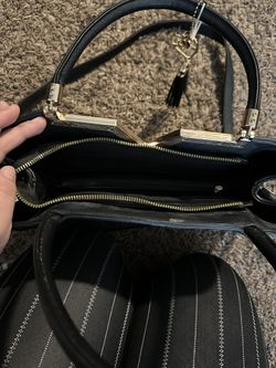 Black Purse 