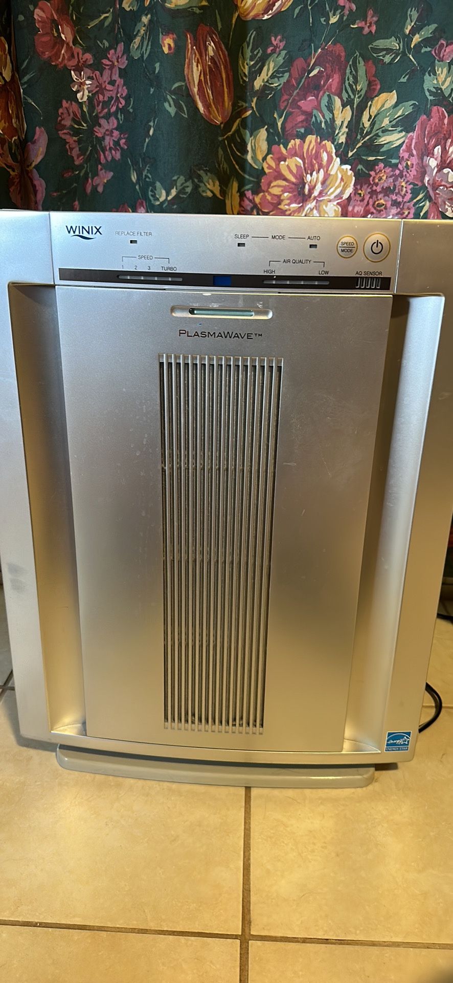 Winix plasmawave air purifier with HEPA. Model 5300 for Sale in Safety