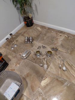 All silver decor 120or best offer