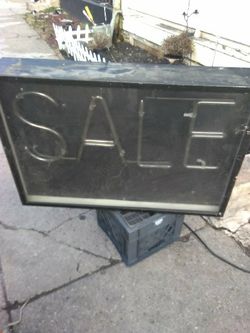 Sale sign Works 