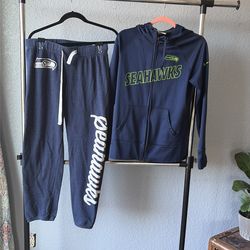 Women’s Seahawks sweat outfit