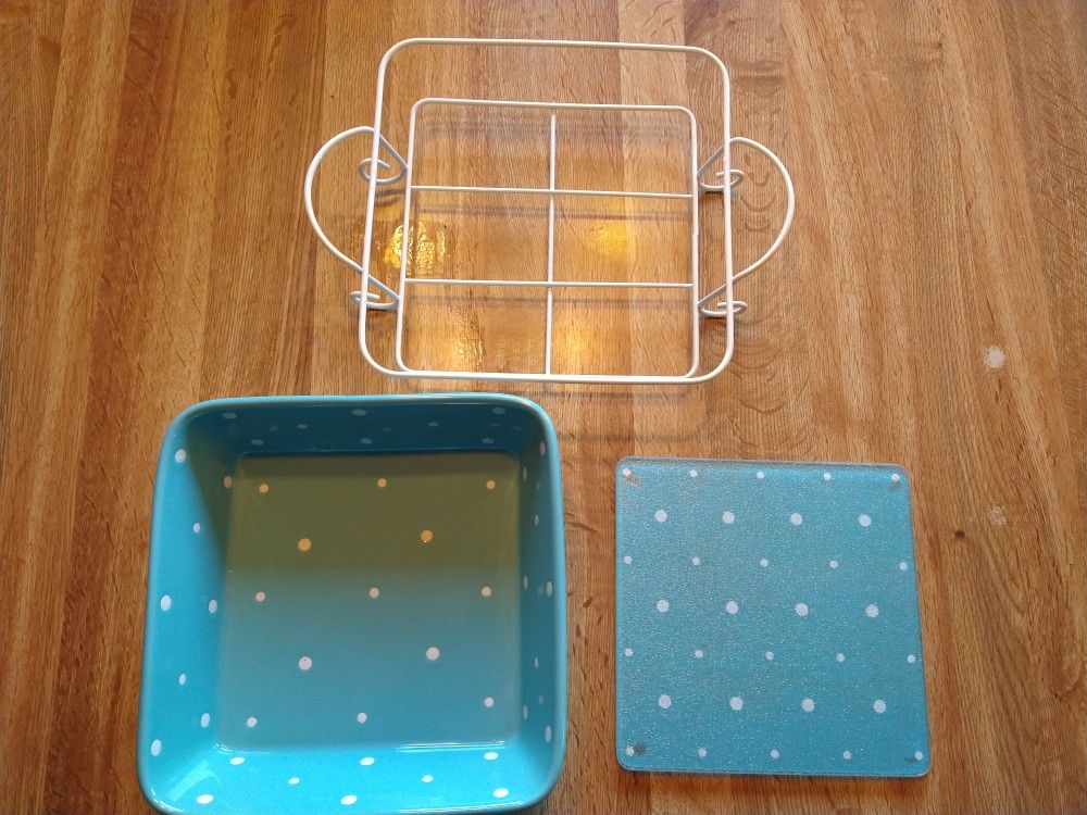 Three Piece 9 X 9 New Baking / Serving Dish