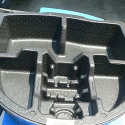 HYUNDAI ELANTRA SPARE TIRE TOOL FOAM  HOLDER PANEL 2013 THRU 2016  GENUINE OEM