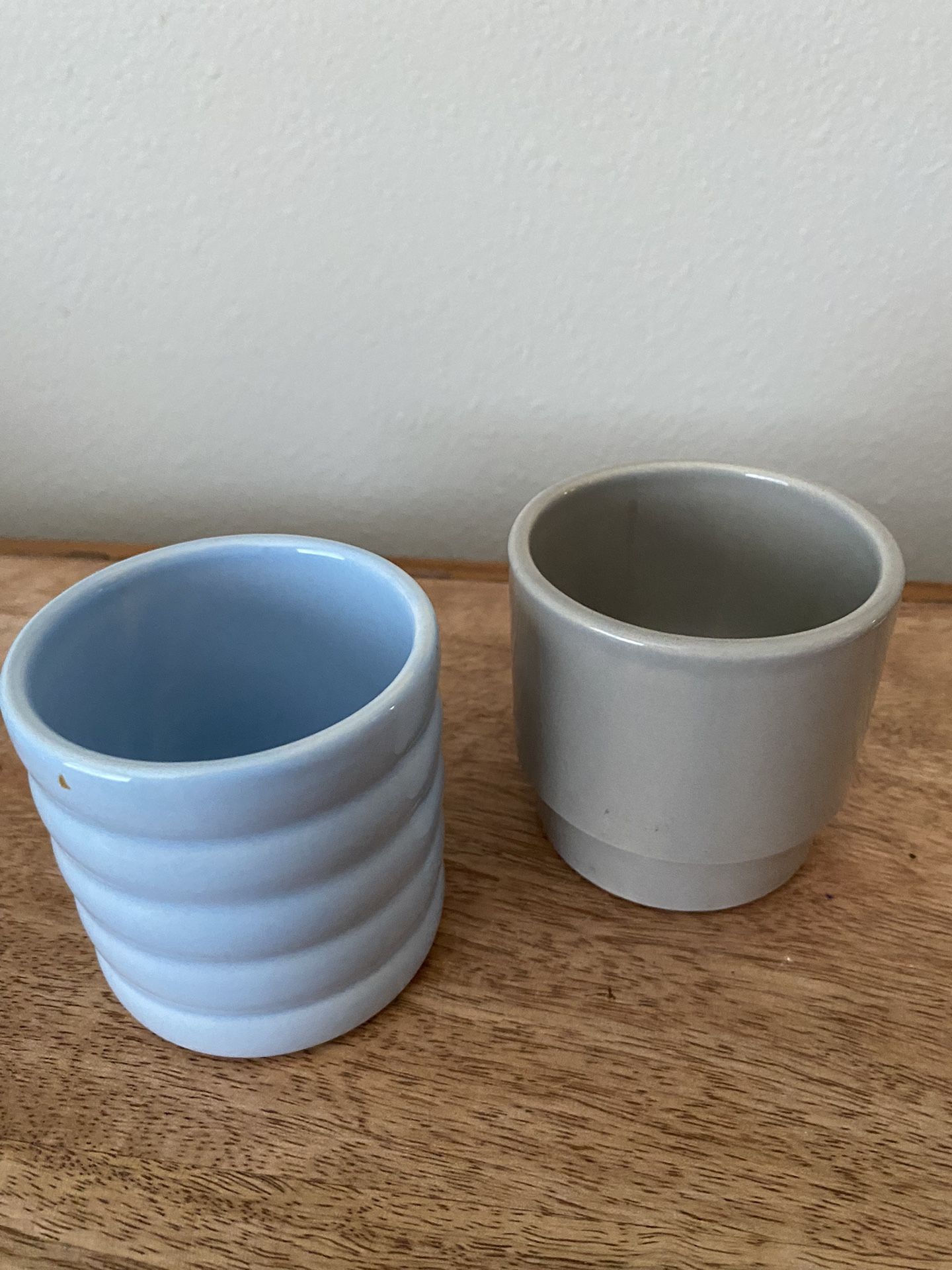2 Mini flower/Succulent Pots