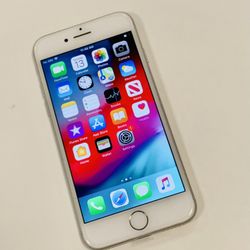 IPhone 8 64GB Fully unlocked 