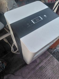 Portable air conditioner
