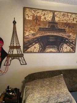 2 Eiffel Tower picture s