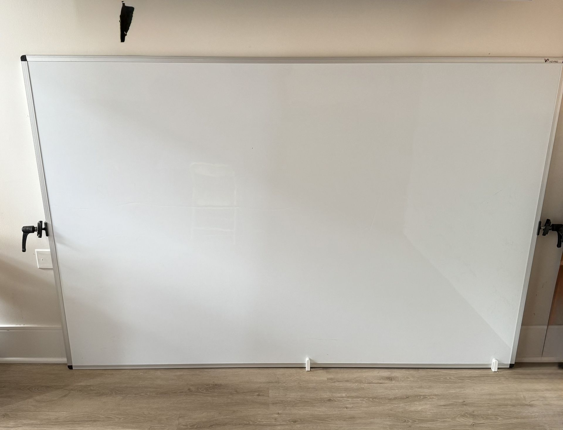 2 LARGE MAGNETIC WHITE BOARDS