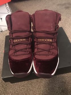 AIR JORDAN XI 11 RETRO RL GG USED SIZE 7y HEIRESS RED VELVET