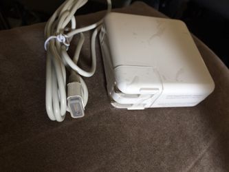 60W MagSafe Power Adapter