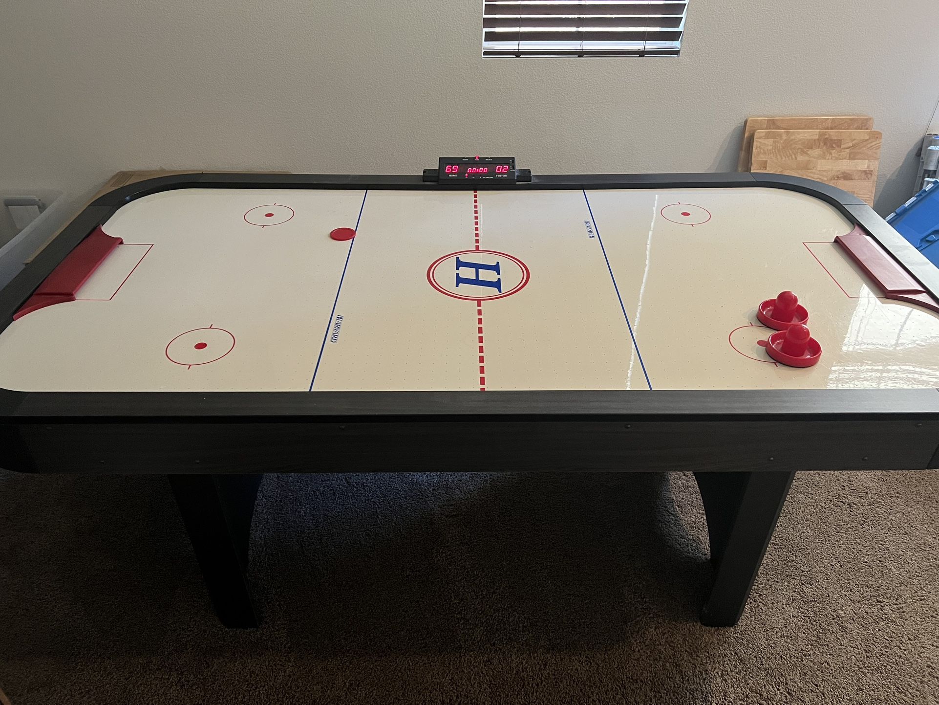 Harvard Air Hockey Table