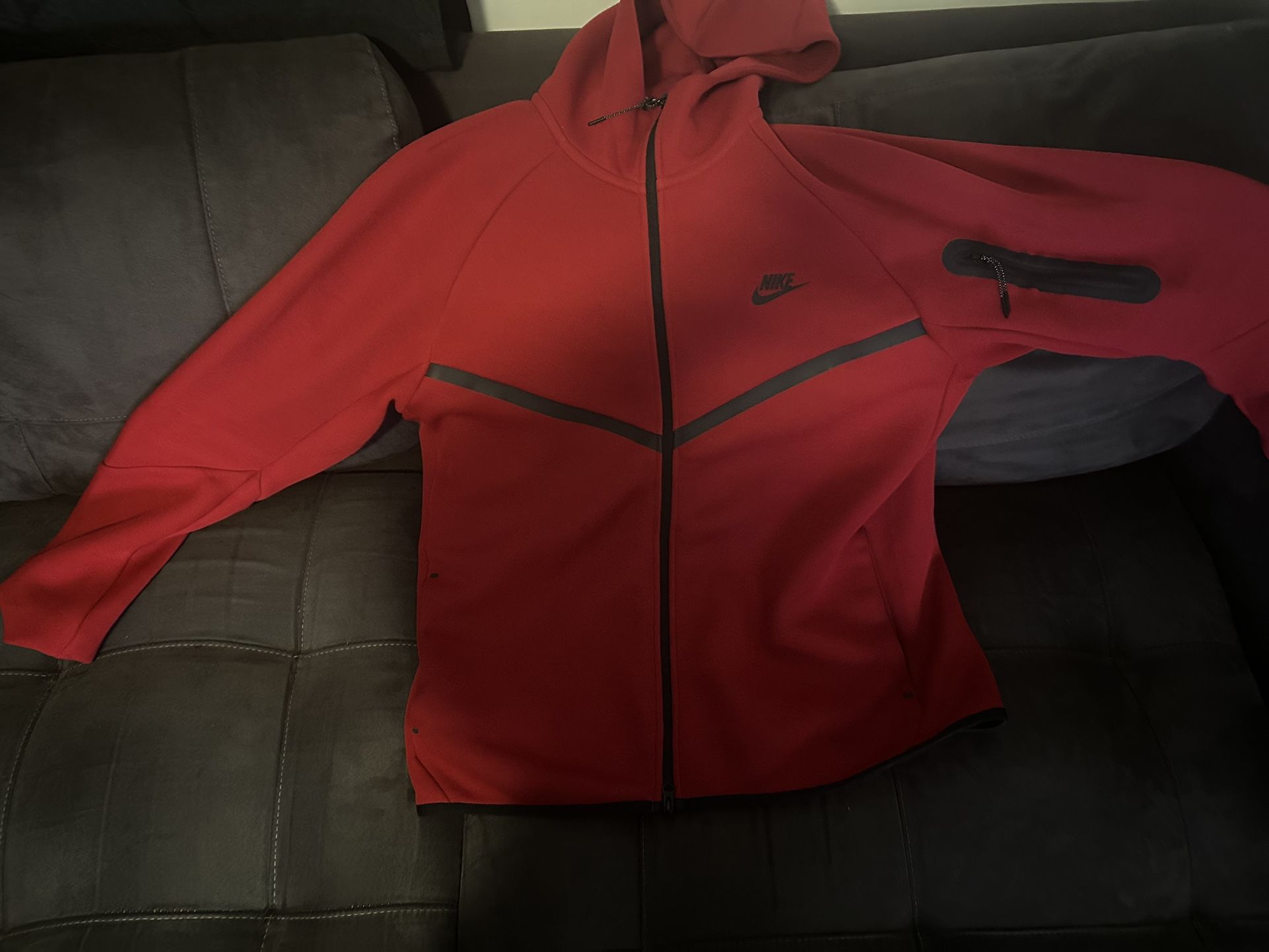 *New* Nike Sportswear Tech Fleece Full Zip Hoodie University Red
