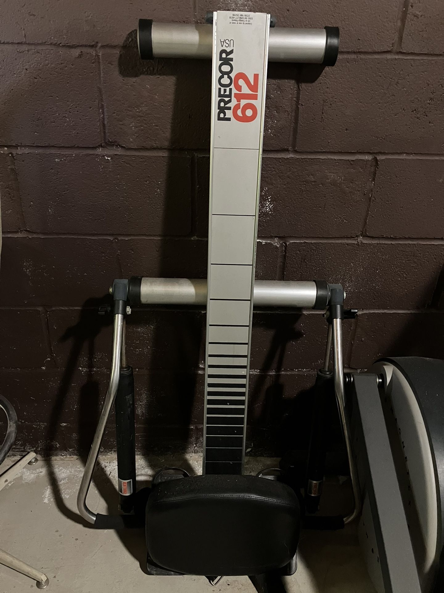 Precor 612 rowing machine hotsell