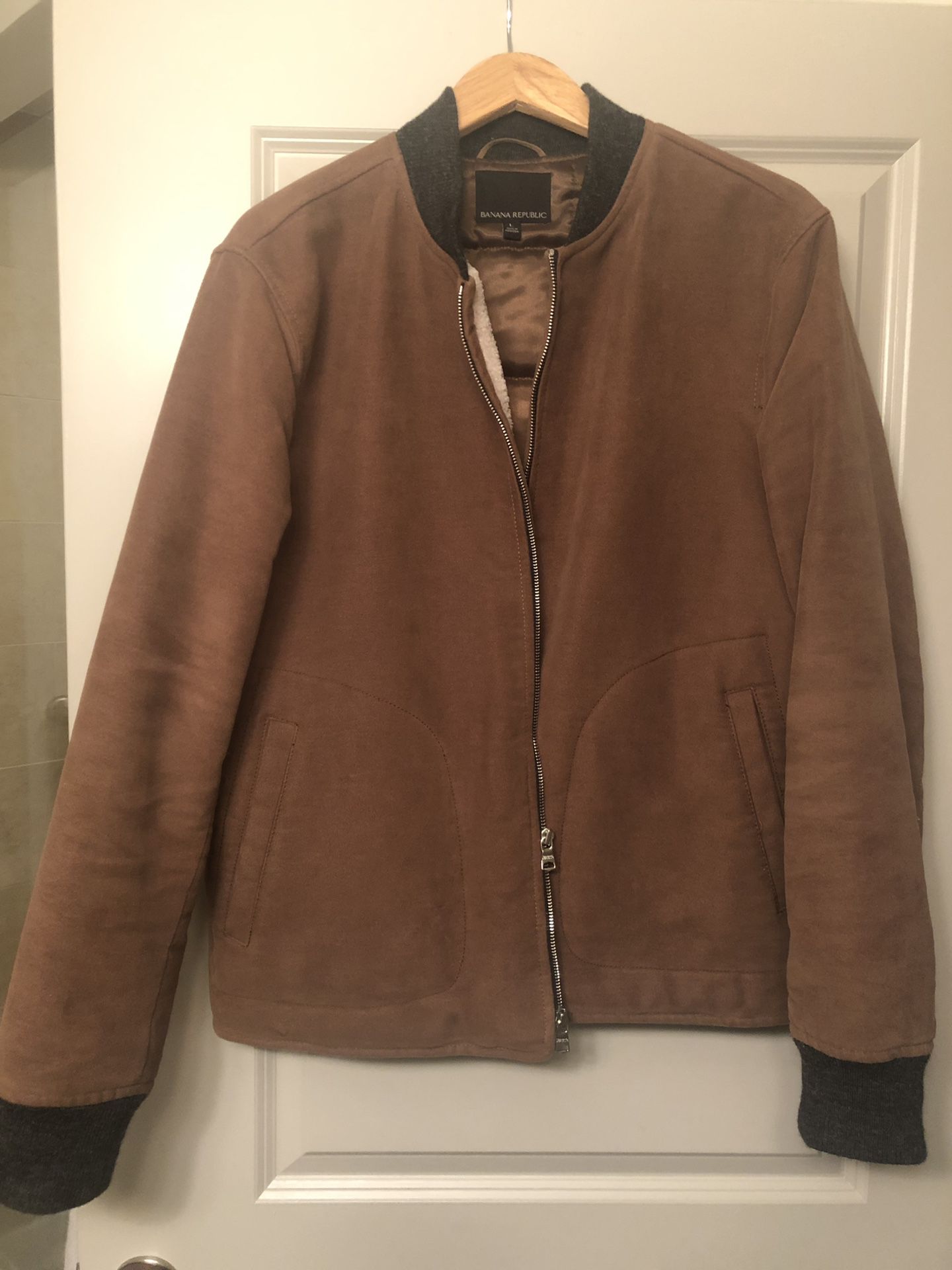 Men’s Carhart style Coat with shearling lining