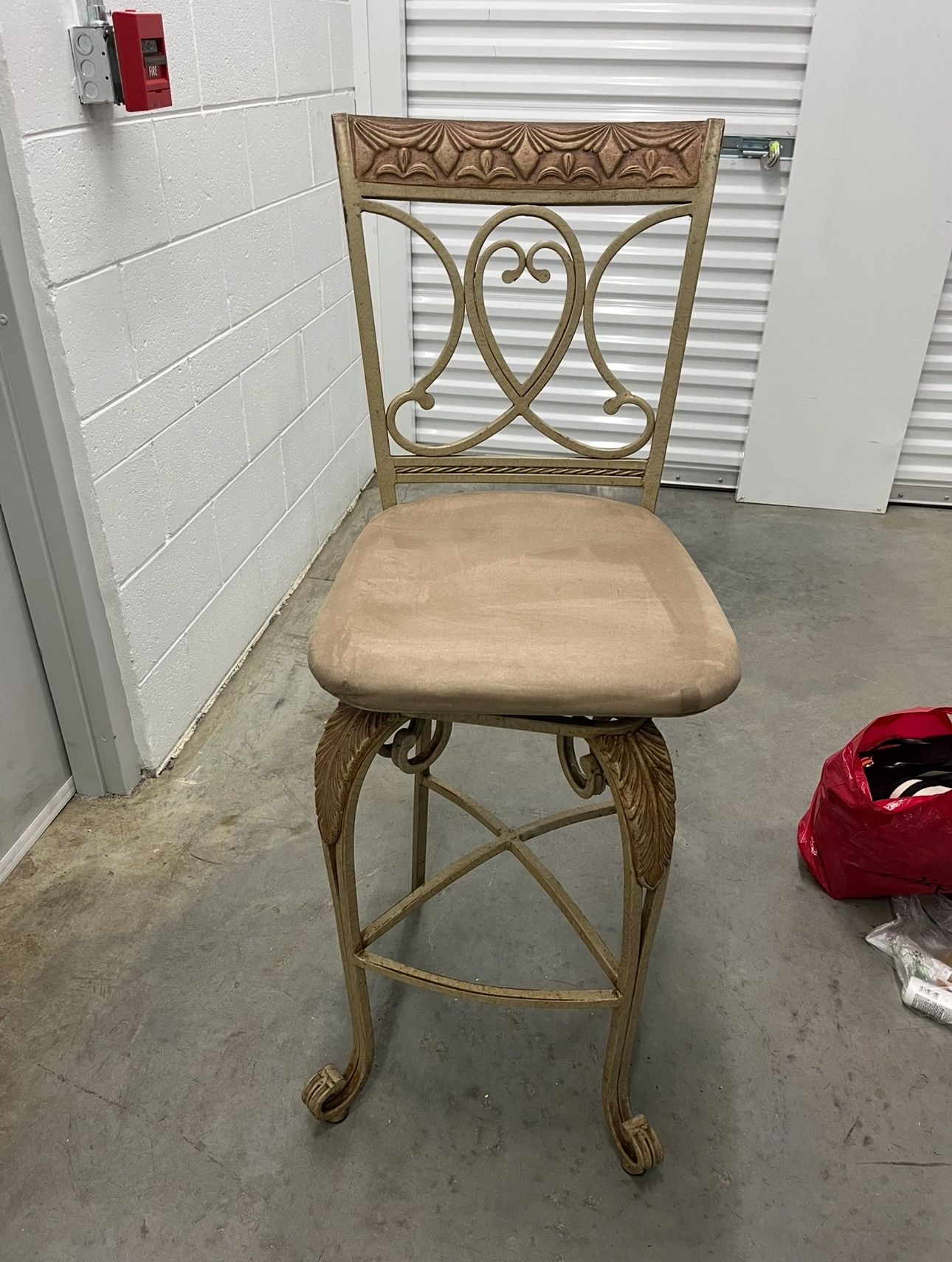 3 Vintage Bar Stools
