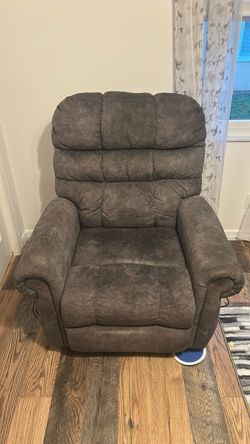 Electric lift chair
