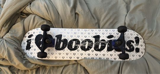 Complete Skateboard - I Heart Boobies Graphic cheetah print grip