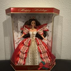 1997 Happy Holidays Barbie Special Edition #17832 10th Anniversary Mattel