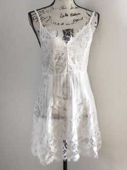 New summer white dress size XS, S, and M