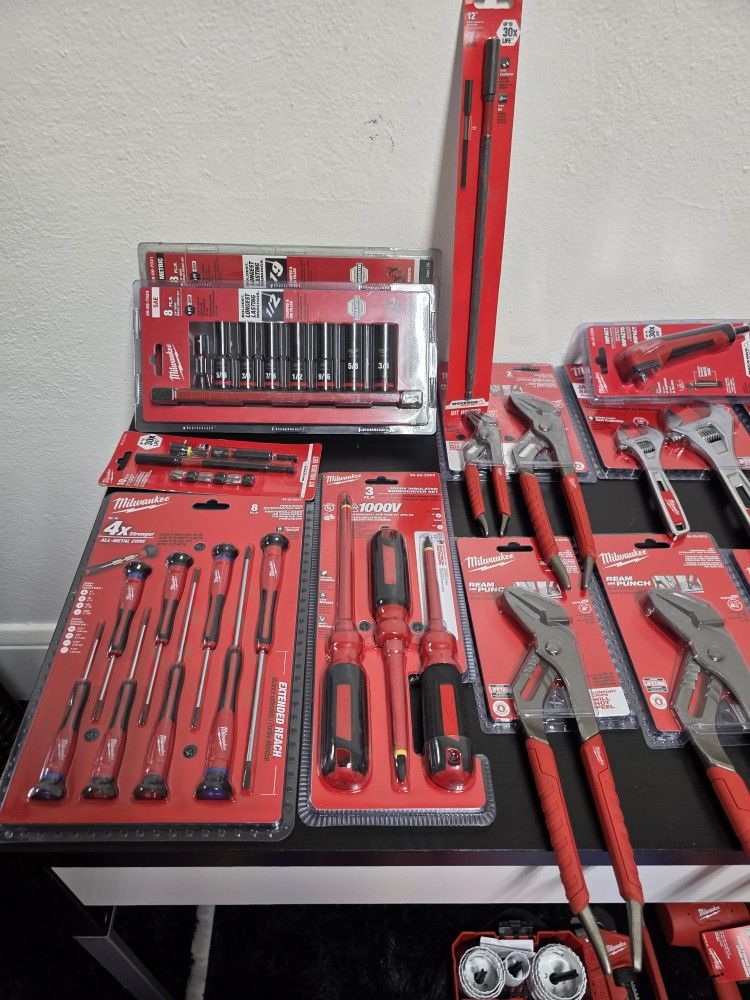 Milwaukee Tools