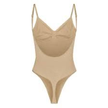 SKIMS Seamless Sculpt Low Back Thong Bodysuit.