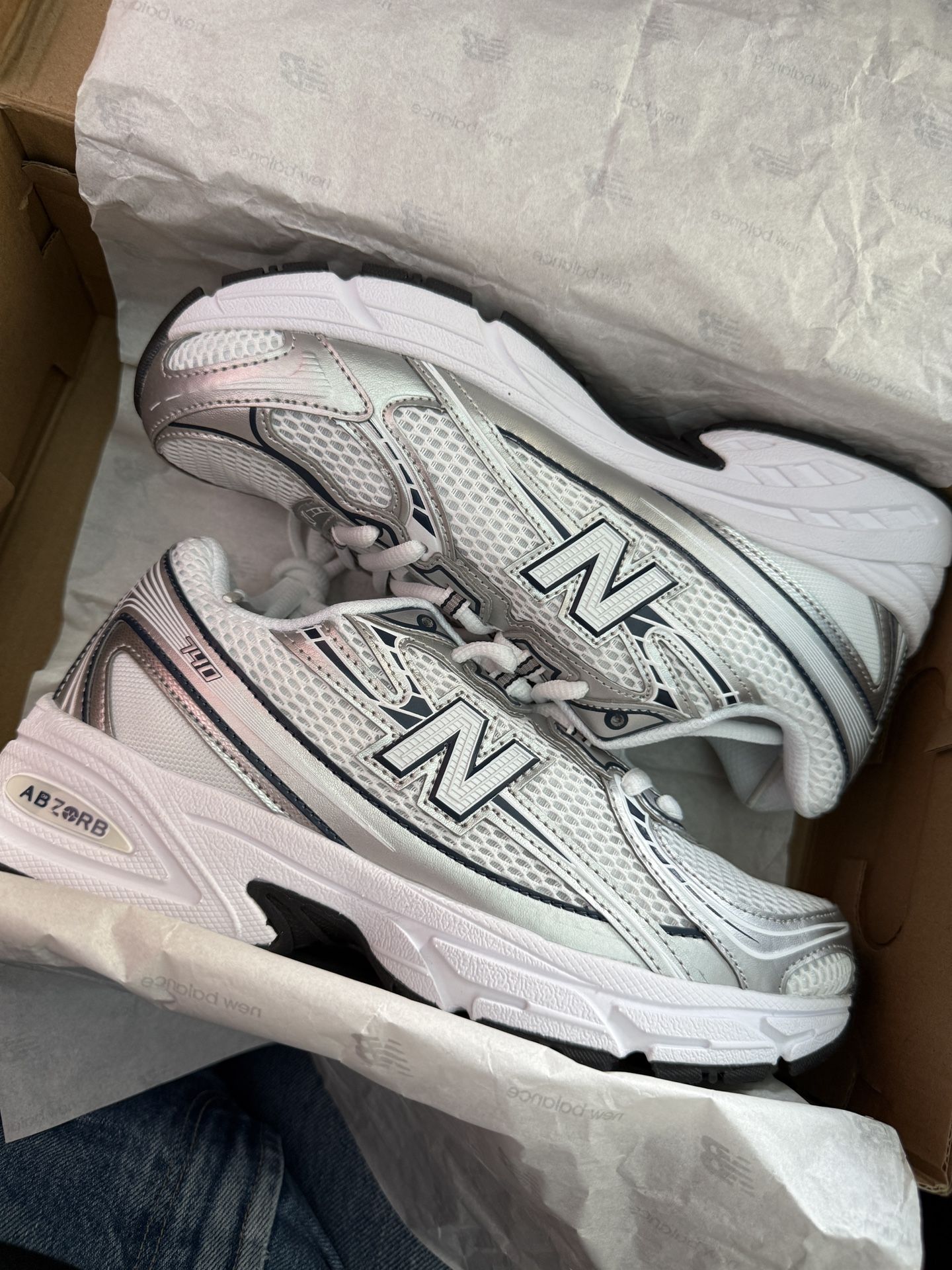 New Balance 740 M 6.5/W 8