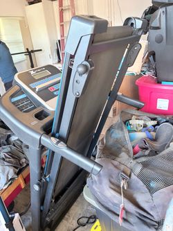 Xterra Folding Treadmill