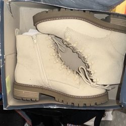 Women Boots