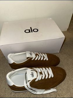 Alo woman shoes