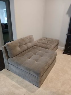 Tufted Modular Sectional Sofa with Ottoman