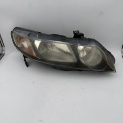 2006 to 2008 Honda Civic  OEM Right passenger Side Headlight Lamp