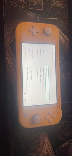 NINTENDO SWITCH LITE - LIKE NEW