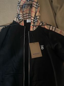 Burberry sweater
