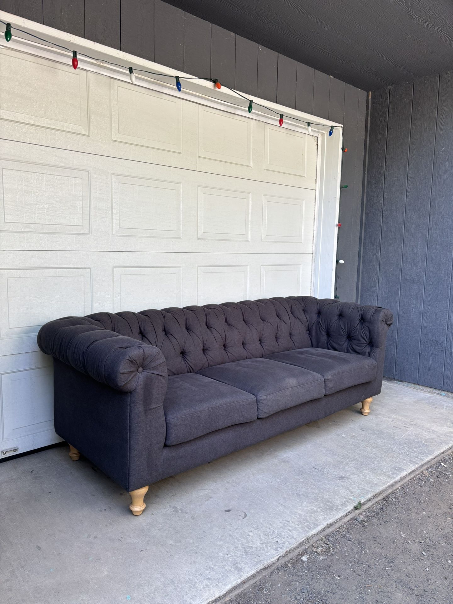 Modern World Market Quentin Chesterfield Sofa •FREE DELIVERY•