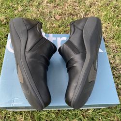 Aetrex Brand New Women’s Leather Shoes Size10-1/2 -11 $$65  Retail Price $140