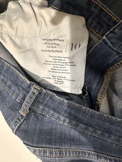Women's Straight leg Jean