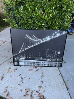 Large Black & White Manhattan Bridge Canvas – Framed Wall Art