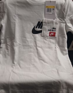 NIKE KIDS SMALL SHIRT