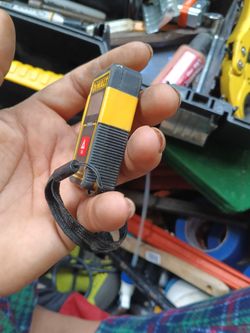 DeWalt Pocket Laser 
