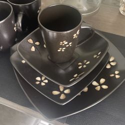 Dish Set