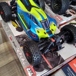 RC Electric Buggy Brand New In A Box 1/8 Scale 4x4 Brushed Electric Brand New